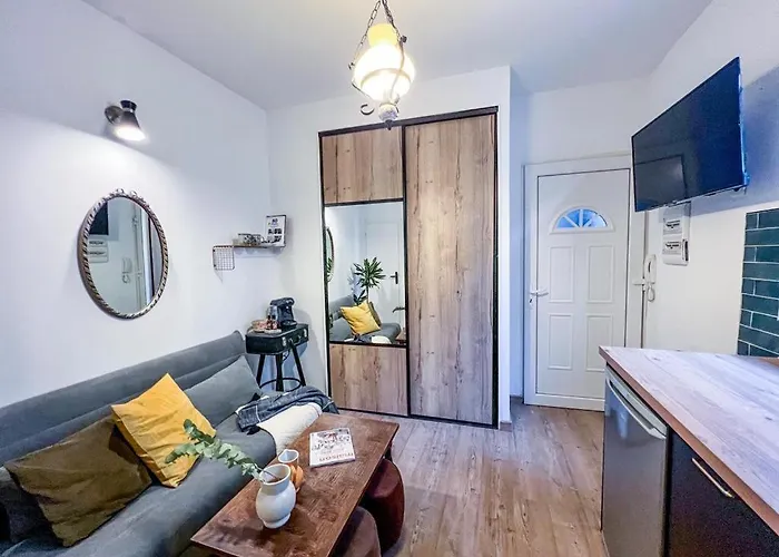 Confort & Modernite Au Centre De *